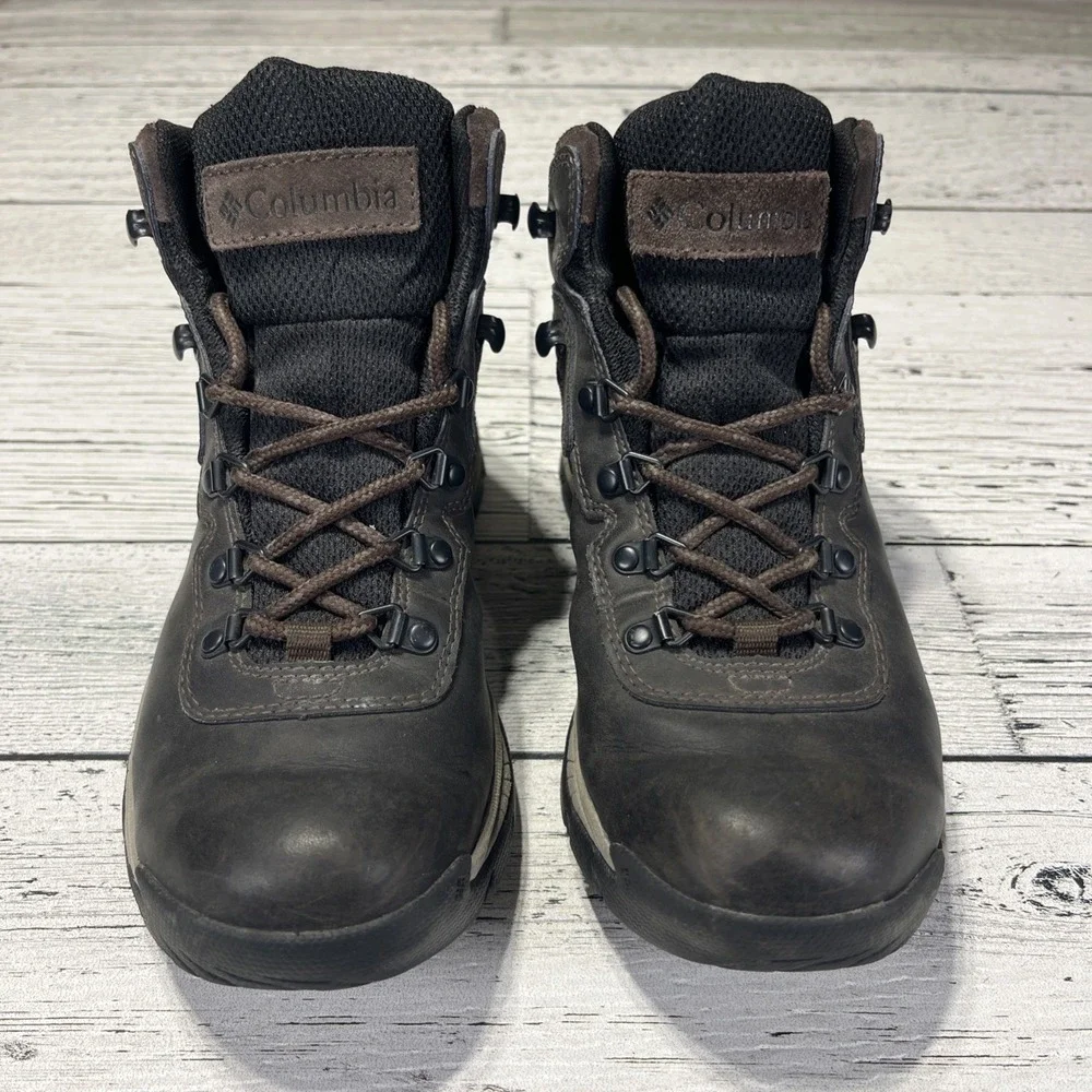 Columbia Newton Ridge Plus Hiking Boots Dark Brown Leather‎ Womens